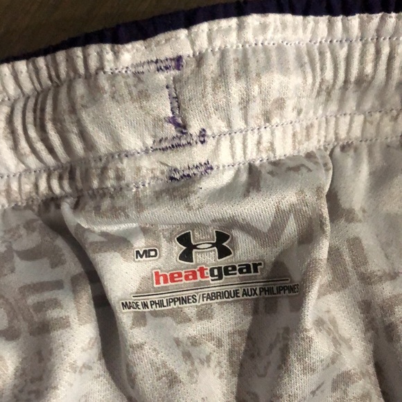 Under Amour 💜 heat gear shorts Sz med MD - Picture 2 of 3